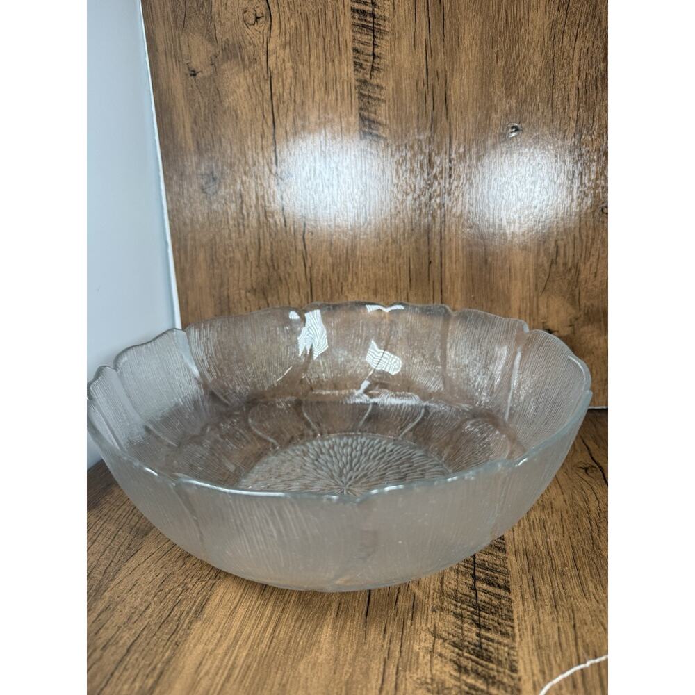 Vintage Arcoroc Fleur Flower 10” All Purpose Serving Bowl